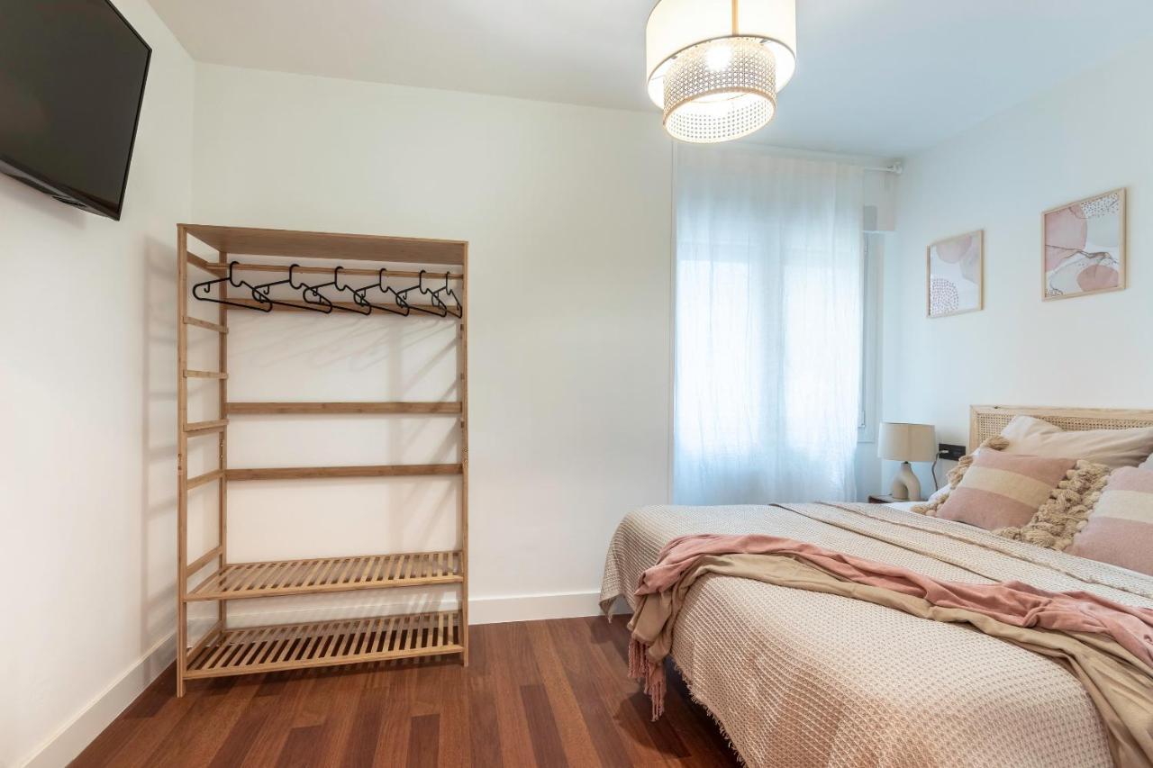 New! Lovely 4-Bedroom Loft In Bilbao Exteriör bild